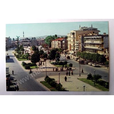ADAPAZARI - Atatürk bulvarından bir görünüş