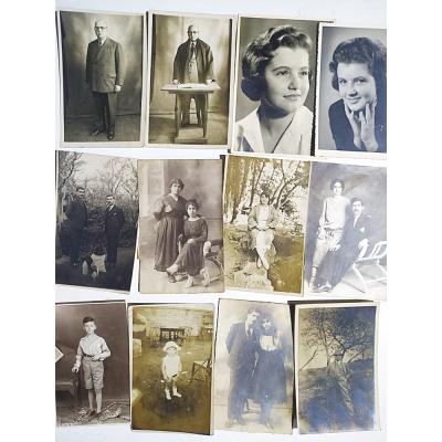 1950'li yıllar, ülkemizde yaşayan Rum bir aileye ait 40 adet fotoğraf