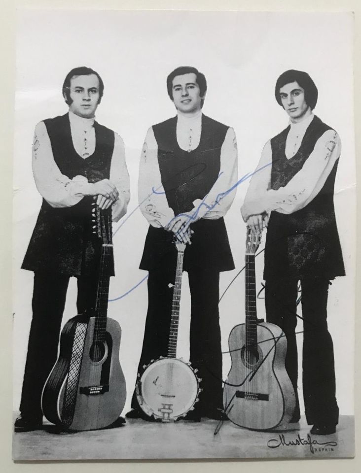 Üç Hürel - Islak imzalı, orijinal fotokart