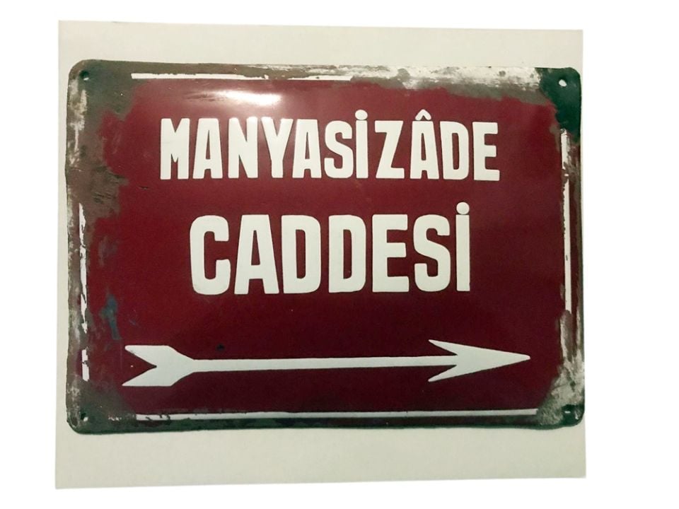 ''Manyasizade Caddesi'' Orijinal Emaye Sokak Tabelası