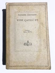 Yedi çatılı ev - Nathaniel Hawtrhorne / Kitap