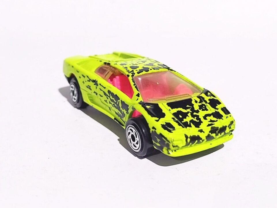 LAMBORGHİNİ  Diablo 1991 Matchbox * Oyuncak araba