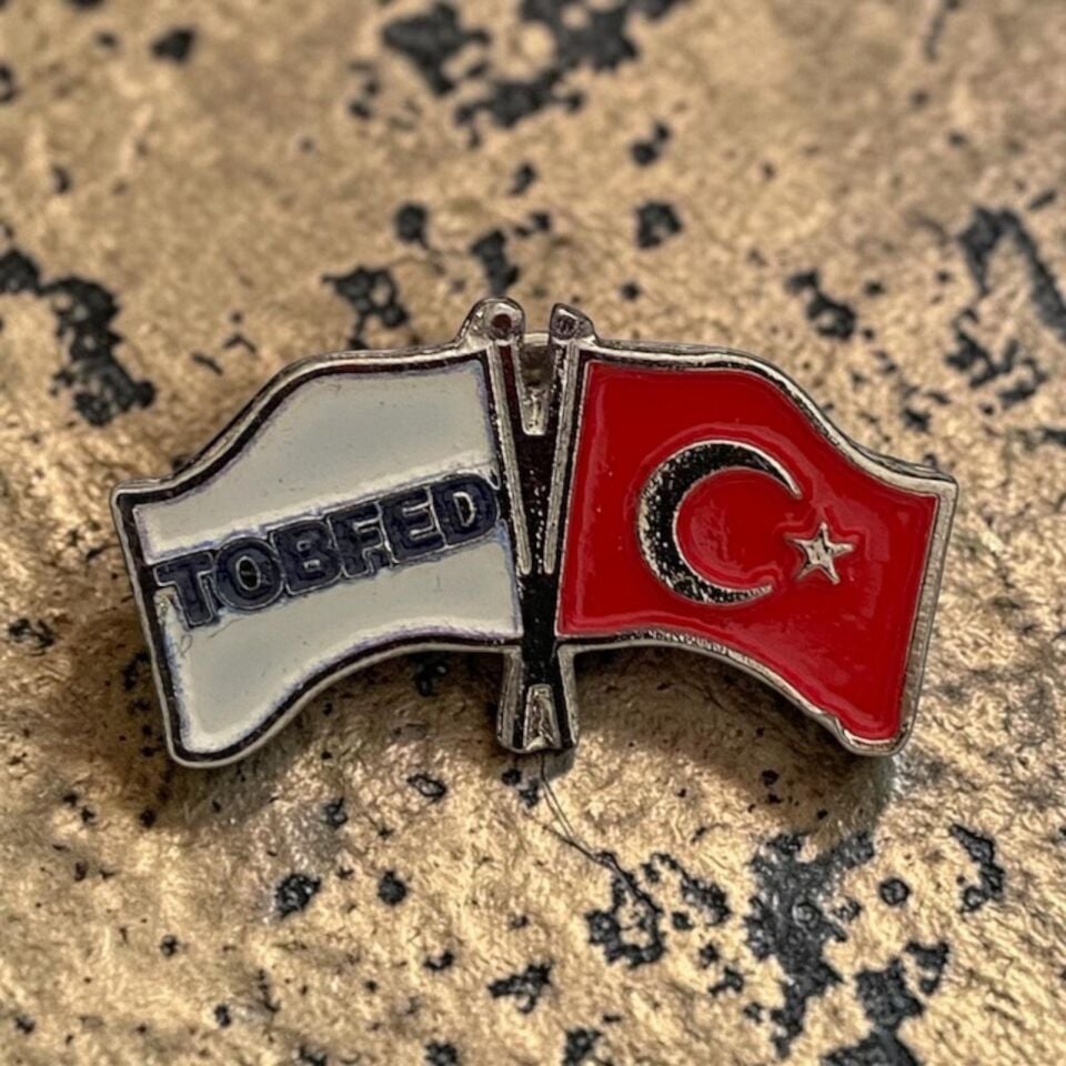 Tobfet * Türk Bayraklı Rozet