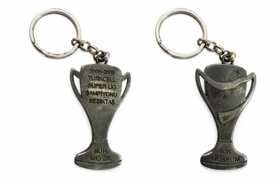 2008–2009 Turkcell Süper Lig Şampiyonluğu Beşiktaş Anahtarlığı (BJK Müze)