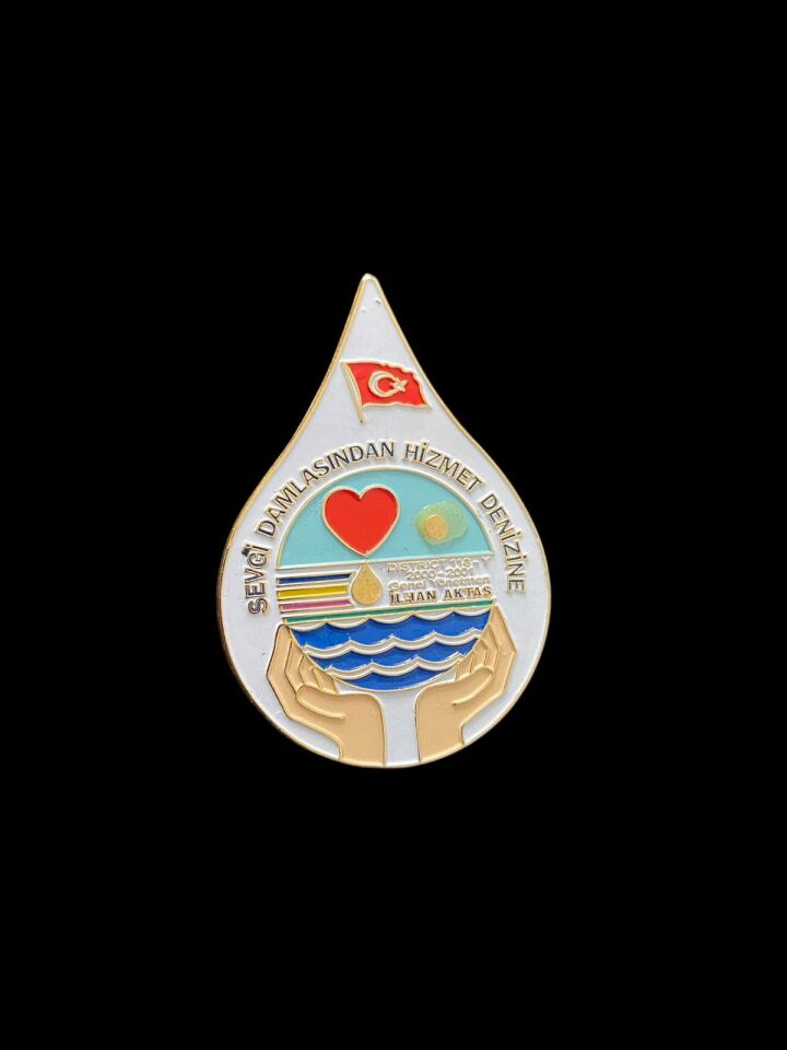 Sevgi damlasından hizmet denizine * İlhan AKTAŞ * Eski rozet