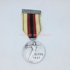 AUSZEICHUNG Berna 1961 tarihli madalya