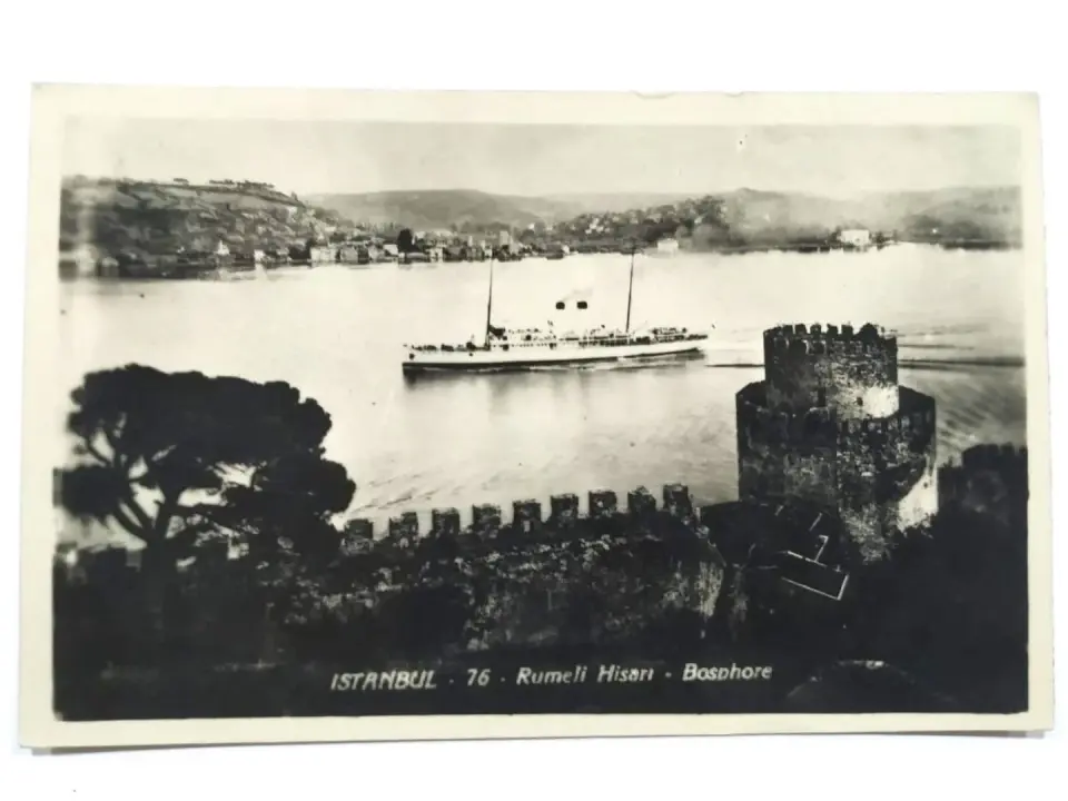İstanbul 76 Rumeli Hisarı / Bosphore * Fotokart