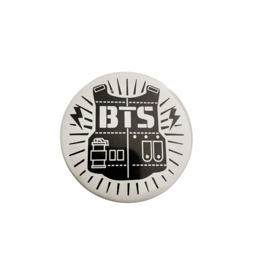 BTS - Büyük boy rozet * Eski Rozet