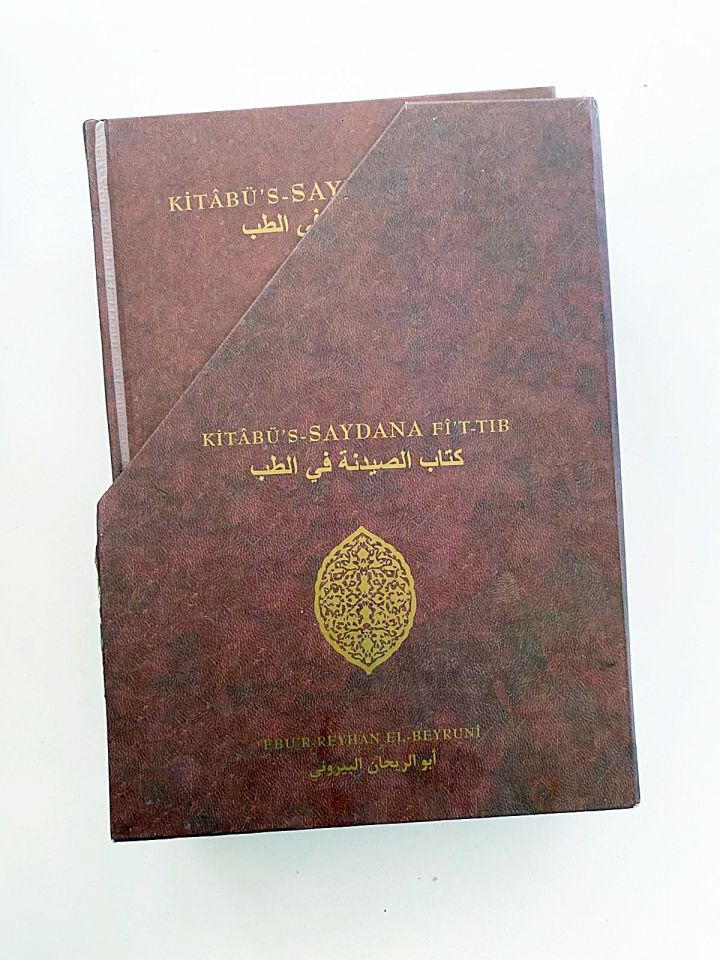 Kitabü's Saydana Fi't Tıb 2 Cilt - Ebur Reyhan El Beyruni