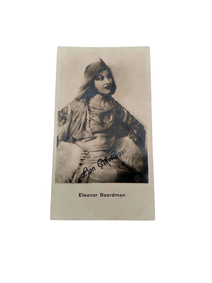 Lion Çikolatası / Eleanor BOARDMAN * Eski Kartpostal