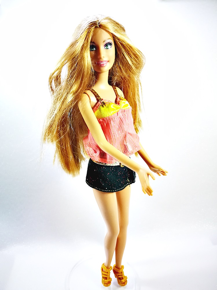 Barbie Bebek - Mattel / Oyuncak Figür