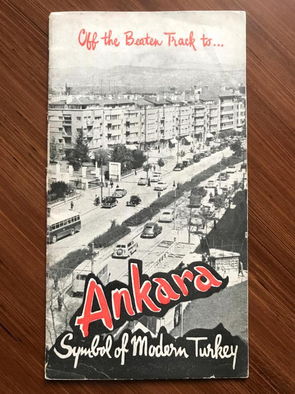 Ankara Symbol of Modern Turkey - Ankara pullu, damgalı / Turistik Broşür