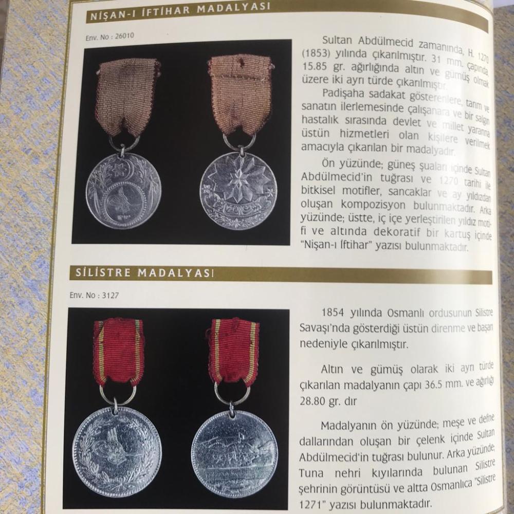Askeri Müze Osmanlı ve Cumhuriyet Dönemi Madalya ve Nişanlar Kataloğu
