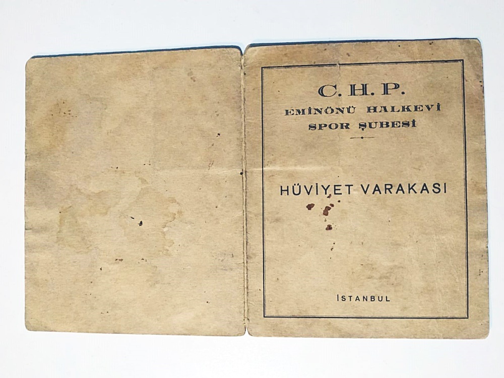 CHP Eminönü Halkevi - Hüviyet varakası  Halkevleri tarihi