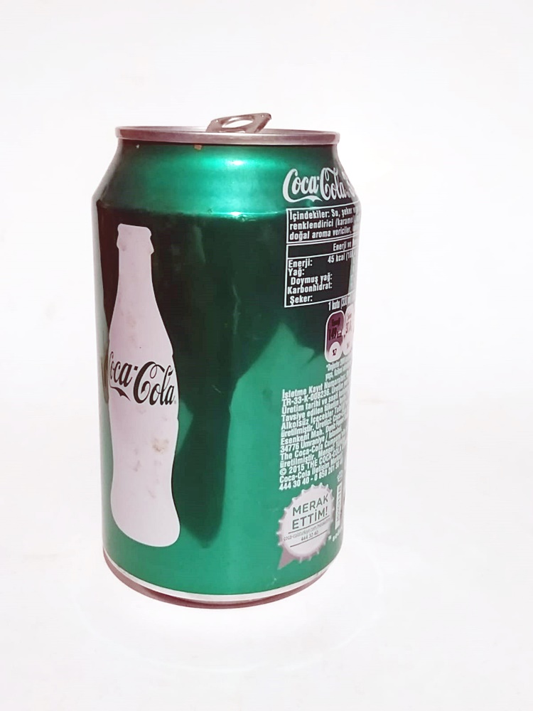 Coca Cola Yeşil renkli kutu cola - İçi boştur