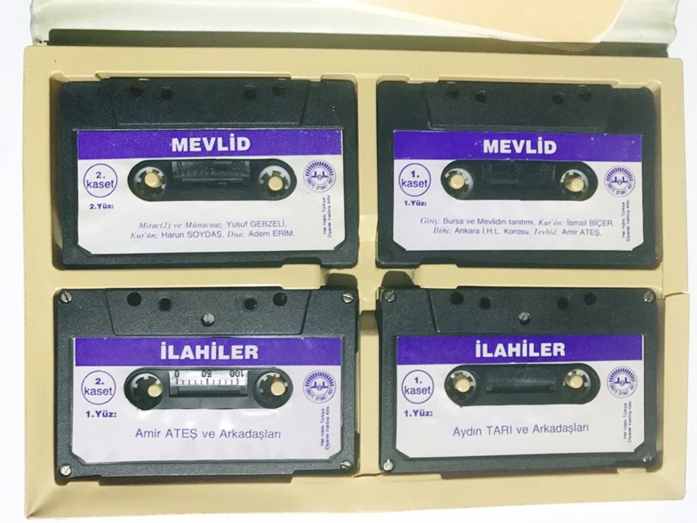 Mevlid-i Şerif İlahiler / Türkiye Diyanet Vakfı - 4 adet kaset