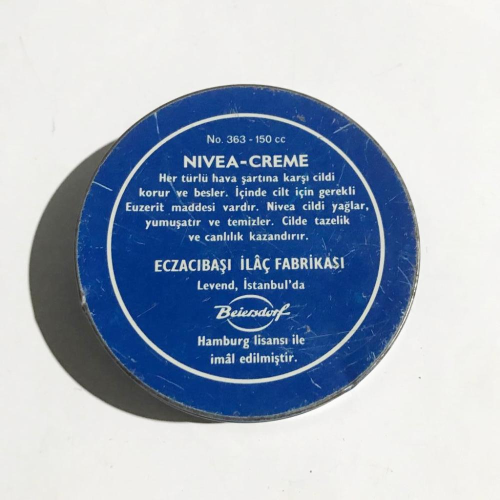 Nivea Creme - Eczacıbaşı İlaç Fabrikası / Metal kutu