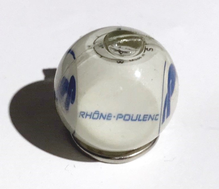 Rhöne Poulenc - İlginç Pusulalı  Anahtarlık