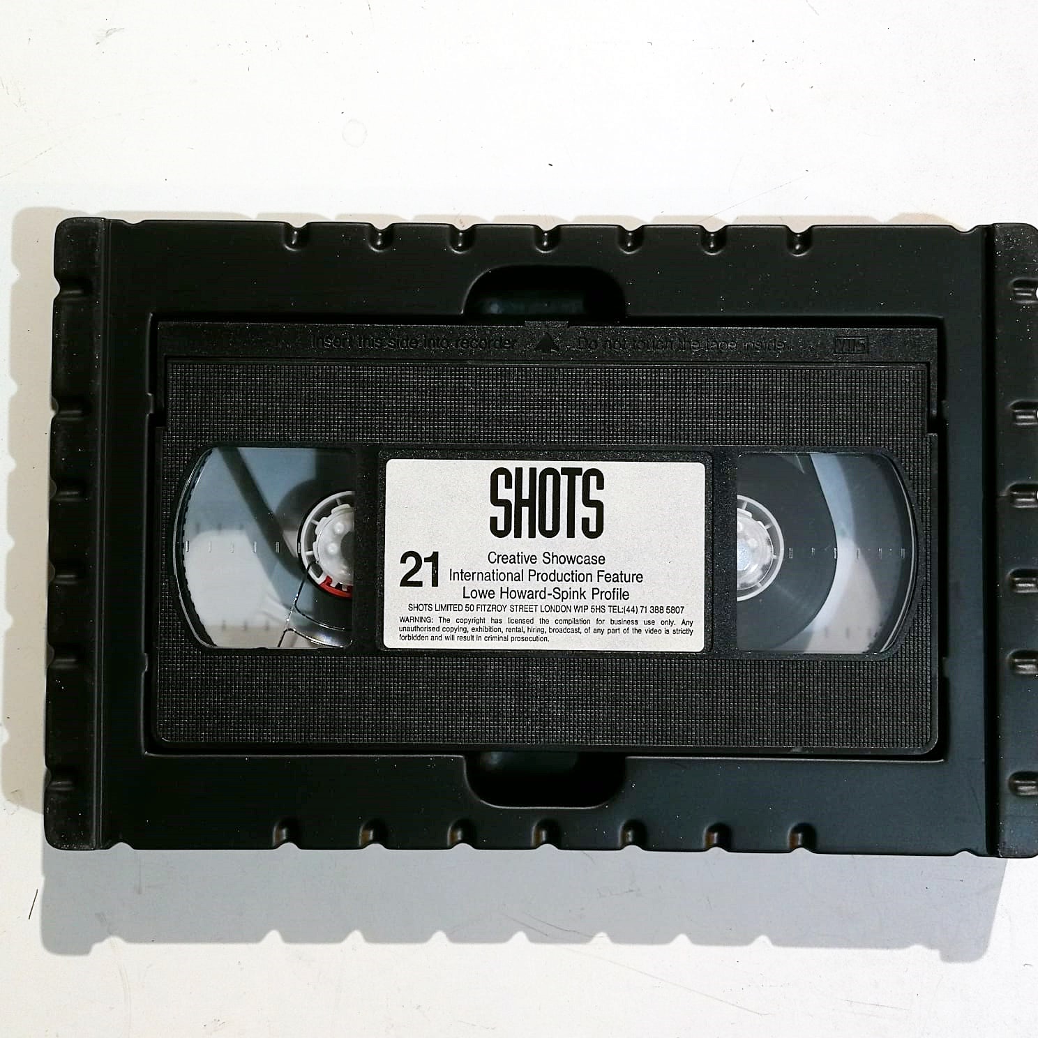 SHOTS No.21 - The Creative Video Programme - International Special - VHS Kaset
