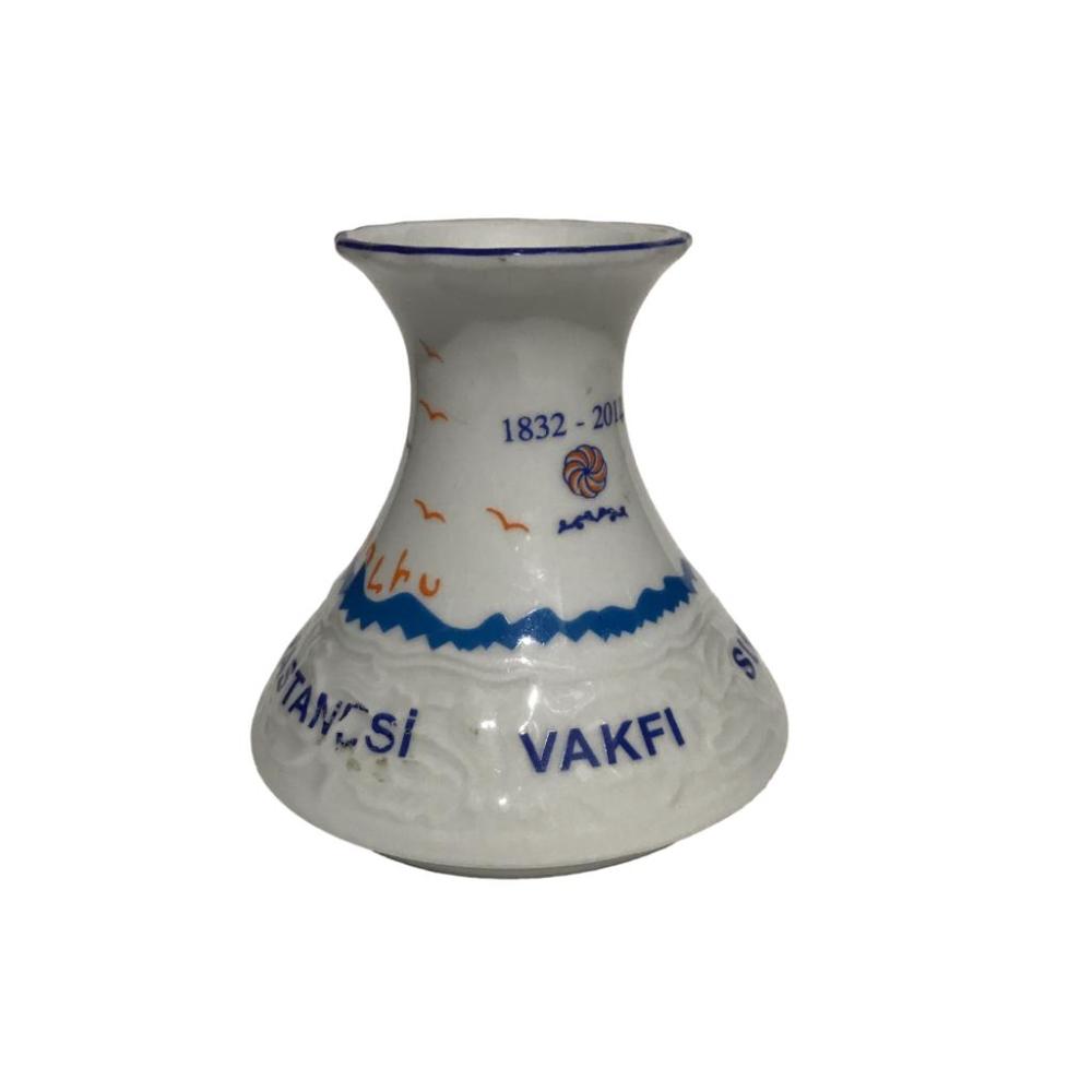 Surp Pırgiç Ermeni Hastanesi Vakfı - Porselen vazo