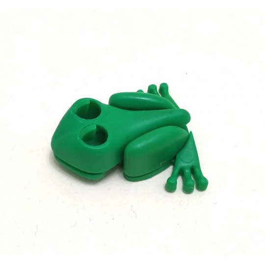 İlginç bir yeşil kurbağa / Oyuncak