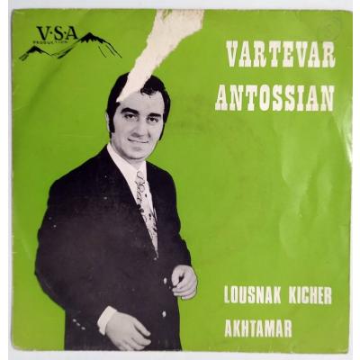 Lousnak kischer - Akhtamar / Vartever ANTOSSIAN  - PLAK KAPAĞI
