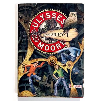 Aynalar evi / Ulysses Moore Kitap
