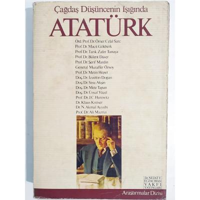 Çağdaş Düşüncenin Işığında Atatürk - Kitap