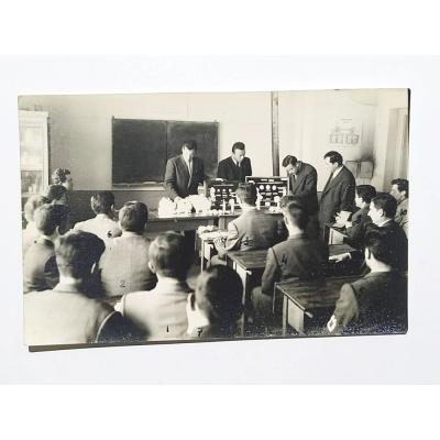 1954 yılı, laboratuvar sınıfı - Fotoğraf