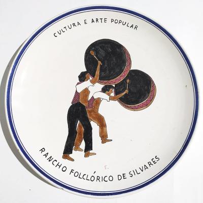 Cultura e arte popular - Rancho Folclorico de sil vares / Halkoyunu temalı tabak