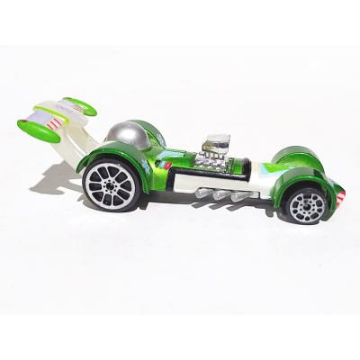 Disney Pixar / Yeşil yarış arabası- Oyuncak araba