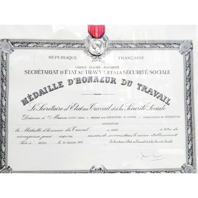 Masonik, gümüş hizmet madalyası ve sertifikası - Medaille D'honneur Du Travail 1957