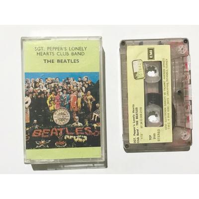 Sgt. Pepper's Lonely Hearts Club Band / The Beatles - Kaset