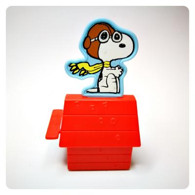 Snoopy - Kurmalı / Oyuncak Figür