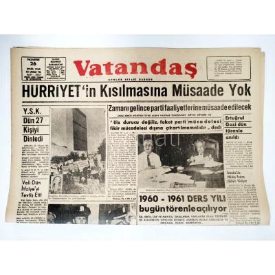 Hürriyet'in kısılmasına müsaade yok - Adana Vatandaş gazetesi,  26 Eylül 1960 - Efemera