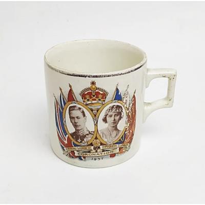 Kral VI. George ve Kraliçe Elizabeth 1937 Coronation - Seramik, Taç giyme töreni anısına çıkartılan kupa  