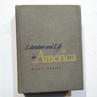  Literature And Life İn America - Kitap