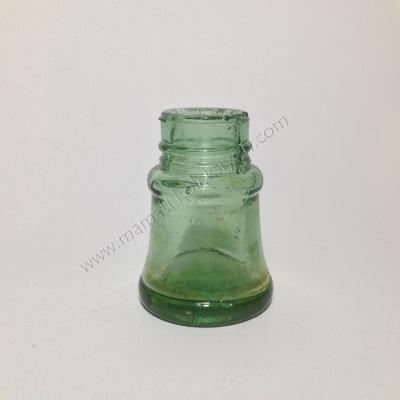 Yeşil 70-80 senelik mürekkep şişesi