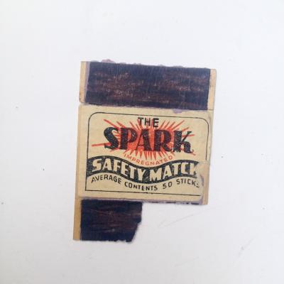 The Spark - Average contens 50 sticks match - Kibrit
