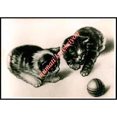 Top oynayan kediler - Sovyet dönemi kartpostal